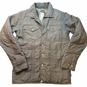 Patagonia Wind Resistant Water Repellent full snap insulated jacket small men’s